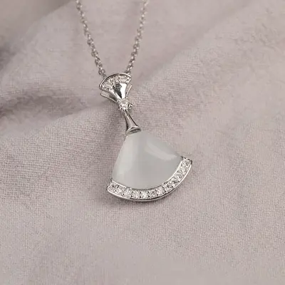 Titangold-Stahl Diamant-Katzenauge Halskette, leichter Luxus - 5