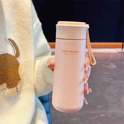 Smart thermal mug with built-in tea strainer, portable