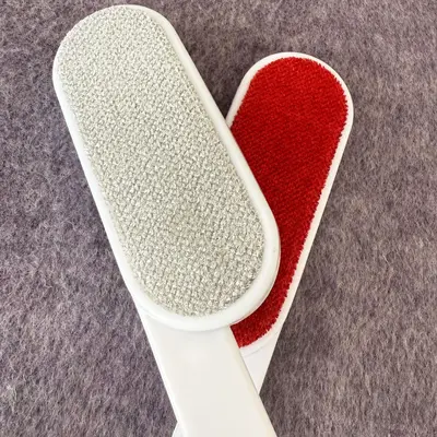 Cashmere coat care brush, double-sided