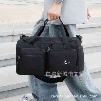 Contrast-color sports bag, lightweight, large-capacity travel luggage - 2