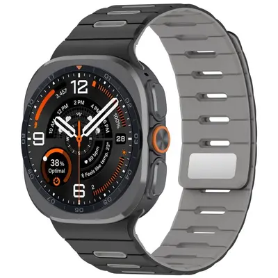 适用三星Galaxy Watch Ultra2磁吸硅胶表带三星Ultra2磁吸手表带