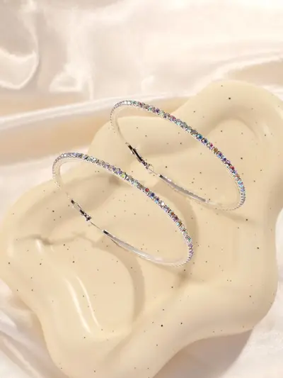 Glänzende 8 cm große Ringohrringe für Frauen im europäischen und amerikanischen Stil, modische und trendige grenzüberschreitende Ohrringe, mit Diamanten besetzter Musikfestival-Party-Ohrring - 11