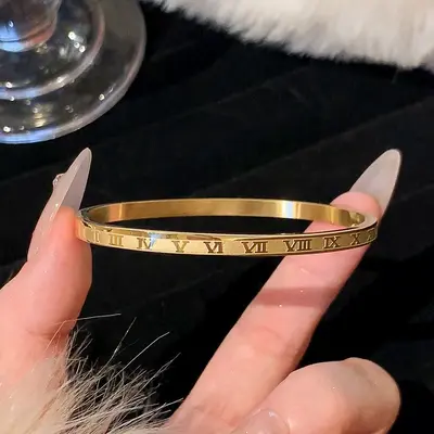 Sınır Ötesi Viral Moda Çok Yönlü Bileklik Kadın Hafif Lüks İleri Avrupa-Amerika Solmayan Zarif Zirkon Yıldız Dolu Bileklik - 10