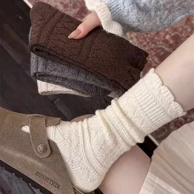 Women's Spring Autumn Calf Socks, Lace Hollow Retro Style