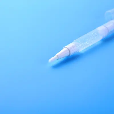 Zahnaufhellender Gel-Stift mit Drehapplikator - 8