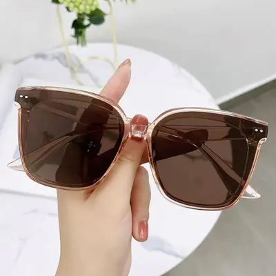 Oversized Square Sunglasses for Men and Women - 9