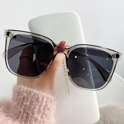 Damen-Sonnenbrille mit UV-Schutz und Strahlenschutz, modisch - 4