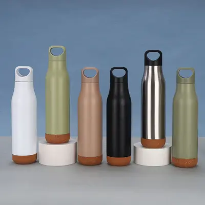 Isolierter Becher mit Griff auf Korkbasis, Sportflasche aus 304 Edelstahl - 11