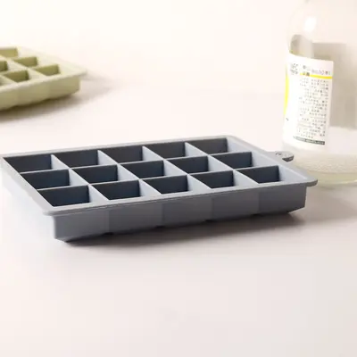 Wholesale 15-compartment ice box with lid, food-grade home type ice tray, 24-compartment square ice cube mold, silicone ice cube mold - 7