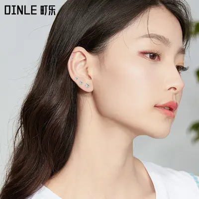 S999 Sterling Silver Earrings with Zirconia Stone