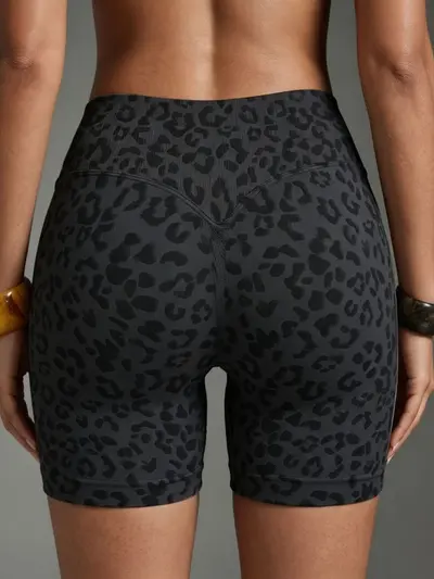 Women's High-Waist Hip-Lifting Three-Quarter Yoga Pants