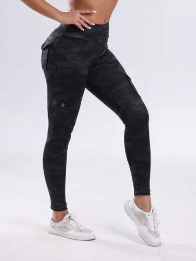 Women's Butt-Lifting Yoga Leggings with Button Pocket, Breathable