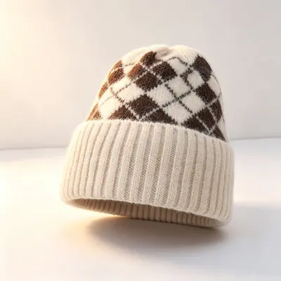 Koreanische karierte Jacquard-Strickmütze, winddicht, Damen - 10