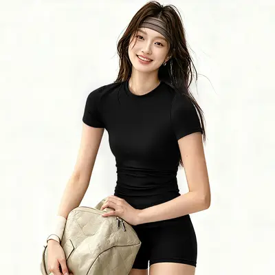 Plus Size Women's Sports Set, Short Sleeve Quick-Dry Pilates Yoga Wear - 7