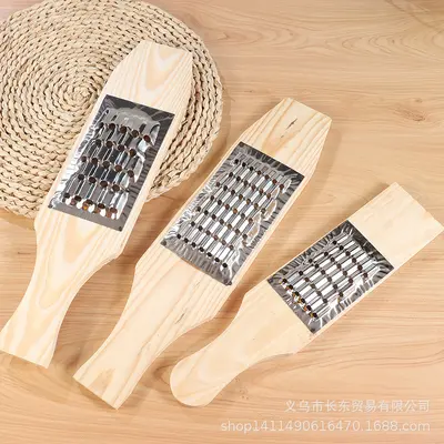 Stainless Steel Carrot and Potato Grater with Copper Blade