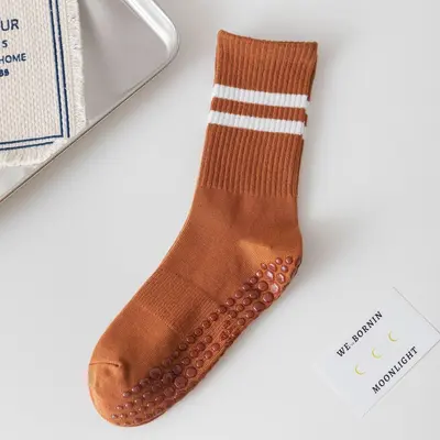 Five-Toe Non-Slip Pilates and Yoga Socks, Mid-Calf, Solid Color - 11