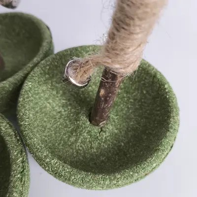 Stehaufmännchen-Katzenminze-Spielzeug mit Glöckchen - 4