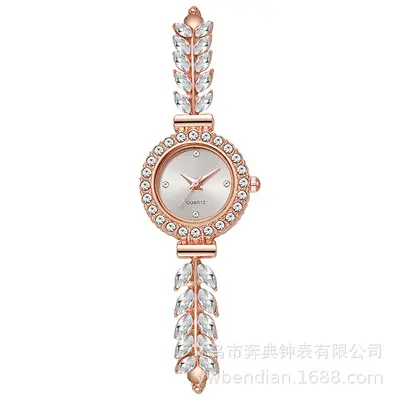 2026 new fashion diamond-studded leaf-shaped round women's watch with simple dial and freely adjustable strap, specially for cross-border gifts. - 10