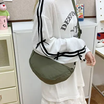 Japanese-Style Solid Color Lightweight Canvas Crossbody Bag - 4
