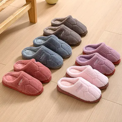 Kadın ve Erkek Kapalı Ev Terliği, Kalın Tabanlı Peluş, Kaymaz