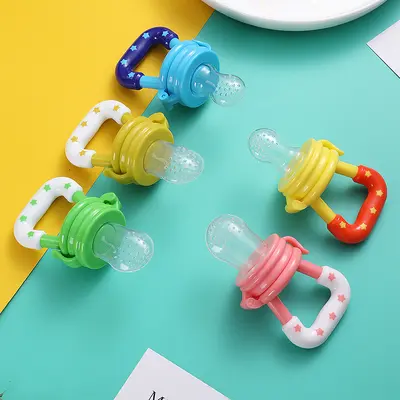 Yiyale Silikon-Tragebeute Babyobst und Gemüse Obst Nahrungsergänzung Baby Schnuller Mutter und Baby Essset - 3