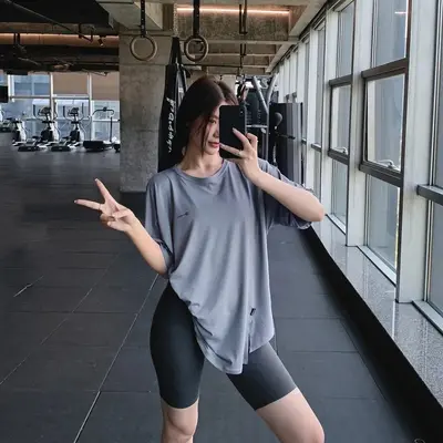 Große Größen Yoga-Set, Kurzarm, locker geschnitten, Sommer - 9