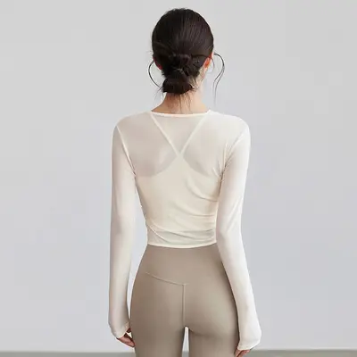 İki parça yoga seti, uzun kollu üst ve göğüs pedli atlet, kadın - 6