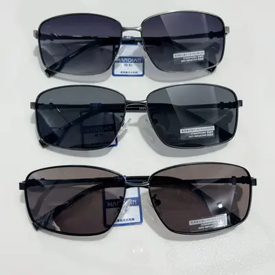 Premium! Men's TAC thickened polarized anti-UV kick-off sunglasses equipped with prescription lenses and fine engraved combination leg sunglasses