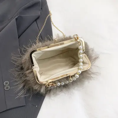 Retro Plush Women's Bag, Pearl Chain, Small Square, Single Shoulder Strap - 5