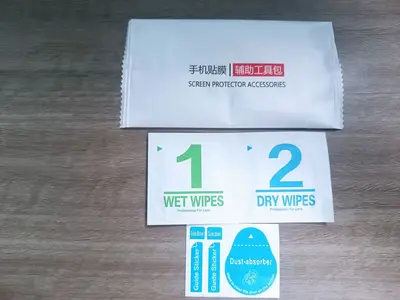 Wholesale Mobile Phone Cleaning Kit 3-in-1 Screen Protector Application Tool Screen Cleaning Dust Removal Accessories Pack with Tempered Glass Film and Alcohol Wipes - 7