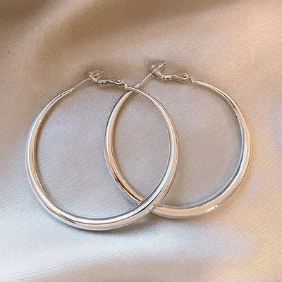 Silver needle C-shaped geometric earrings, elegant design - 8