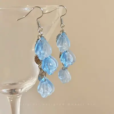 French-Style Blue Petal Tassel Earrings with Gradient Ear Hooks