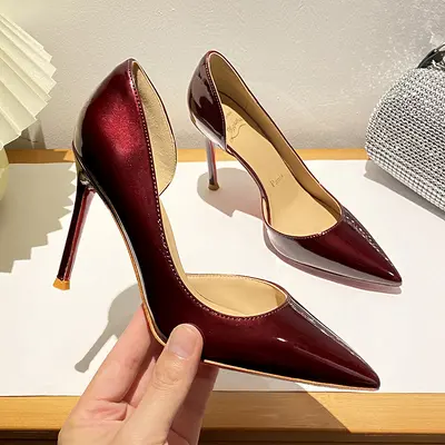 Damen-Pumps mit Stilettoabsatz, Lackleder schwarz, spitze Form - 13