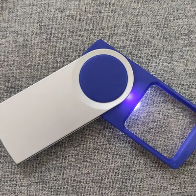 Handheld cross-border magnifier for the elderly to read newspapers, student lab equipment, acrylic mirror, office learning stationery supplies