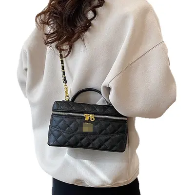 Damen-Schultertasche mit Rautensteppung 2025, Umhängetasche - 5
