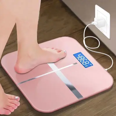 Digitale Personenwaage mit optionaler USB-Aufladung, genau