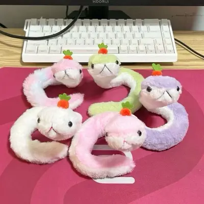 Peluş Yılan Oyuncak Toptan Halka Atma Oyunu Bestseller Ürün Peluş Yeşil Yılan Peluş Oyuncak Küçük Yılan Figürü Bebeksi Oyuncak Yılan - 9