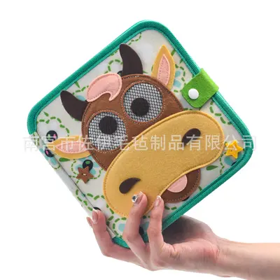 Bebek keçe meşgul kitap, Montessori çiftlik temalı sessiz kitap - 1