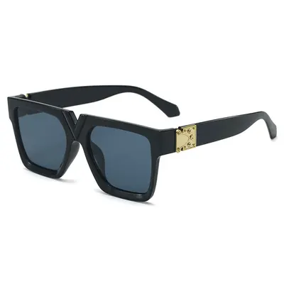 Leichte Luxus-Sonnenbrille mit eckigem Rahmen, Metalldekor, UV400