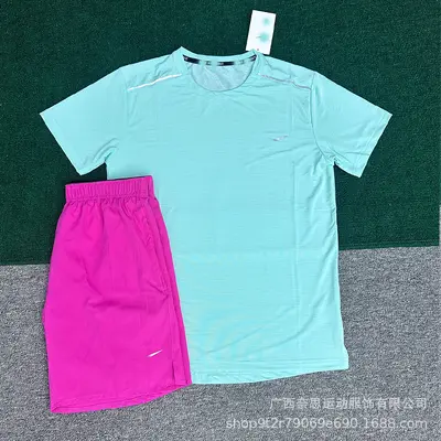 批发田径运动速干套装短袖短裤面料亲肤速干排汗强合身助力各运动 - 11
