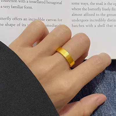 Titanstahl-Ring mit 18K-Goldvergoldung, klassisch, Paar-Ring - 1
