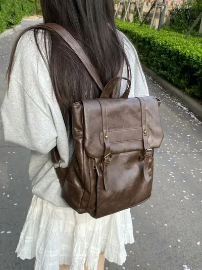 Wasteland style backpack, retro fashion, large capacity