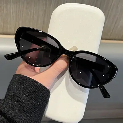 2026 Small Cat-Eye Sunglasses, UV Protection, Suitable for All Face Shapes - 11