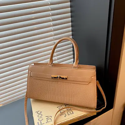 Women's Handbag 2026 Summer Model, Niche Design Large Capacity Shoulder Bag - 4