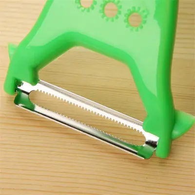 Çok fonksiyonlu soyucu mutfak gadget rende küçük kazıyıcı meyve soyma bıçağı meyve ve sebze rende kavun rende