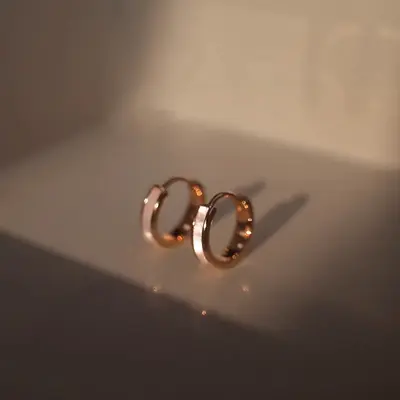 Minimalist silver ear cuffs, 2025 new design