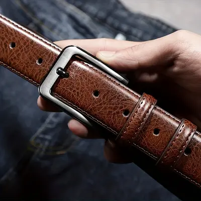 Men's retro luxury new belt buckle, simple and versatile belt, ready for wholesale for jeans.