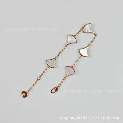 V Jinbao Necklace, White Mother-of-Pearl, 18K Rose Gold Plated, CNC Carved - 7