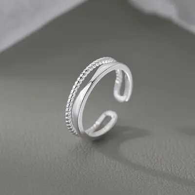 Zweilagiger Ring Damen offener Ring leichter Luxus Nischendesign hochwertiger glatter Ring Zeigefinger Ring verstellbarer Ring Großhandel