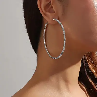 European and American bright 8 cm large hoop earrings for women, fashionable and trendy cross-border earrings, diamond-studded music festival party earrings